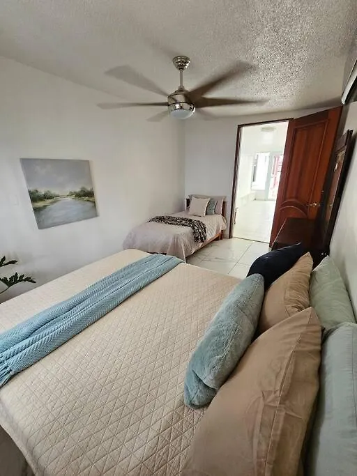 Hugo'S Rental San Juan